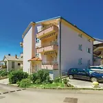 Zeleni