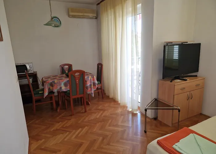 Zeleni *